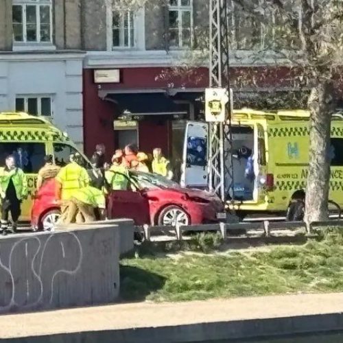 Δανία: Τρία άτομα σε κρίσιμη κατάσταση μετά την παράσυρση – 11 οι τραυματίες