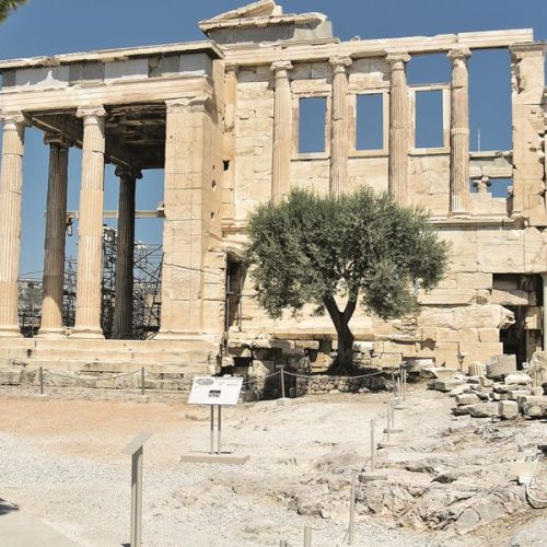 Ψηφίζεται σήμερα η παράδοση της πολιτιστικής κληρονομιάς σε ιδιώτες