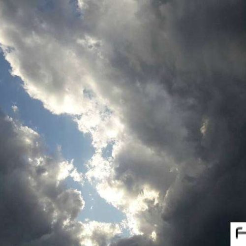 Νεφώσεις και τοπικές βροχές το Σάββατο – Μικρή άνοδος της θερμοκρασίας