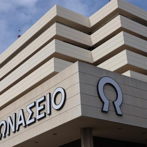 ΔΕΝ ΑΦΗΣΕ ΤΙΠΟΤΑ ΟΡΘΙΟ ΑΔΩΝΙΣ…ΕΚΛΕΙΣΕ ΚΑΙ ΤΑ ΔΥΟ ΕΡΓΑΣΤΗΡΙΑ ΙΣΤΟΣΥΜΒΑΤΟΤΗΤΑΣ ΤΟΥ ΕΣΥ! ΣΤΟΝ ΙΔΙΩΤΙΚΟ ΤΟΜΕΑ ΠΛΕΟΝ ΟΙ ΜΕΤΑΜΟΣΧΕΥΣΕΙΣ!!!