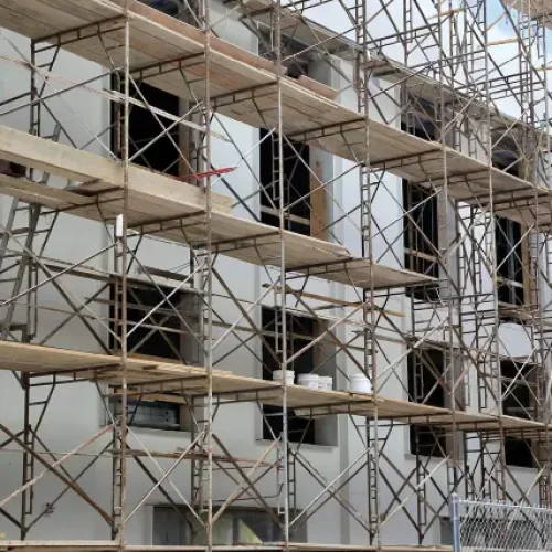 Ιωάννινα: «Χτυπούσε» διαδοχικά την ίδια νεοαναγειρόμενη οικοδομή κλέβοντας υλικά