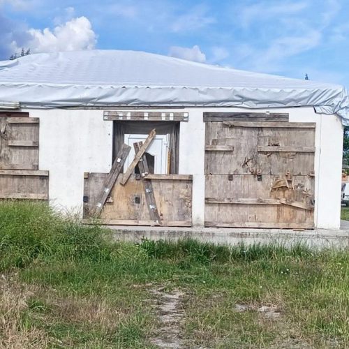 Λαμία: «Έφυγαν» οι Ρομά από την Ανθήλη – «Επιτέλους βρήκαμε λύση»