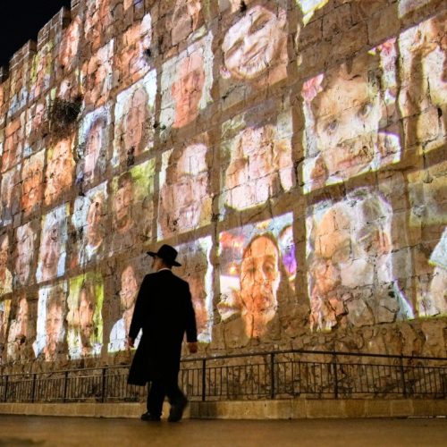 Χαμάς: Τελεσίγραφο σε Νετανιάχου με «φωτογραφία αποχαιρετισμού» των αιχμαλώτων
