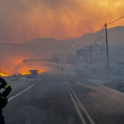 Ένα «κακό πάτημα» και χιλιάδες στρέμματα στάχτη – Στη φυλακή η οικιακή βοηθός με το τσιγάρο