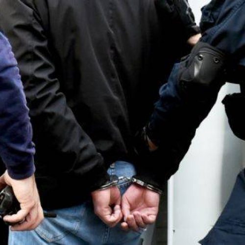 Συνελήφθησαν δύο αλλοδαποί για νομιμοποίηση εσόδων από εγκληματική δραστηριότητα και πλαστογραφία