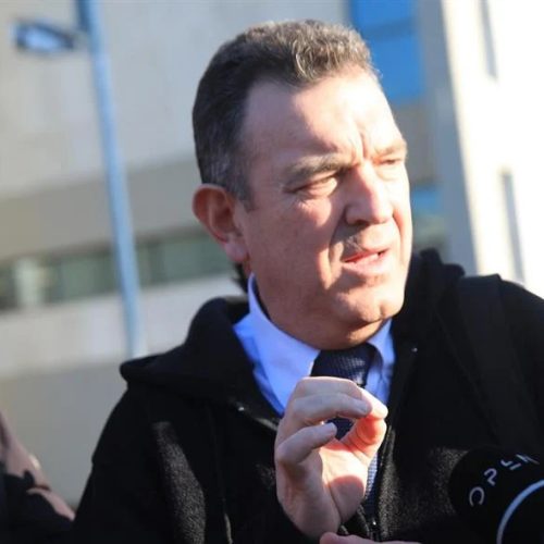 ΣΚΑΝΔΑΛΟ!!! – Η αδερφή του Νίκου Παπαδόπουλου είναι μέλος της πολιτικής ομάδας του Δημήτρη Βαρτζόπουλου