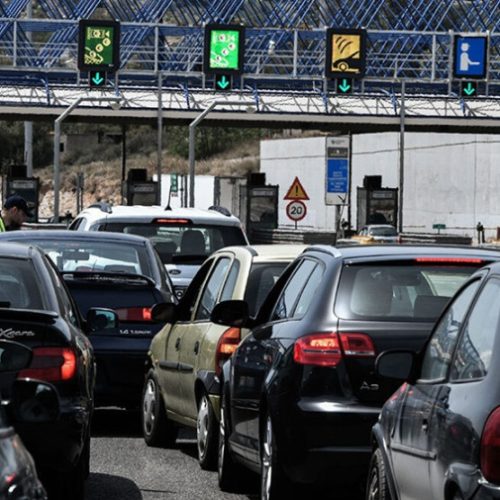 Έξοδος του Πάσχα: Πάνω από 92.000 οχήματα έφυγαν σήμερα από την Αττική
