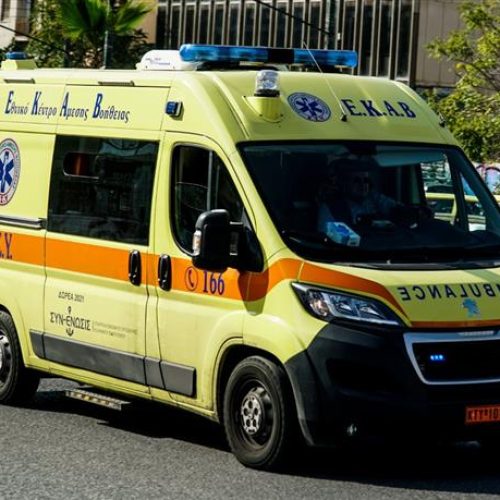 Εγνατία Οδός: Αυτοκίνητο προσέκρουσε σε φορτηγάκι