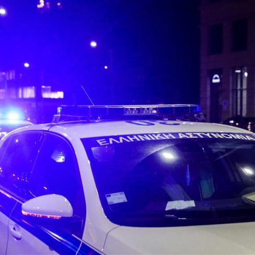 Αστυνομικοί «έπιασαν στα πράσα» αλλοδαπούς διαρρήκτες που «μπούκαραν» σε σπίτι
