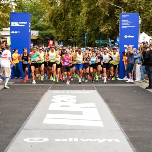 Ρεκόρ συμμετοχών στον αγώνα των 30 χλμ του Ioannina Lake Run 2026, με Μεγάλο Χορηγό την Allwyn Hellas
