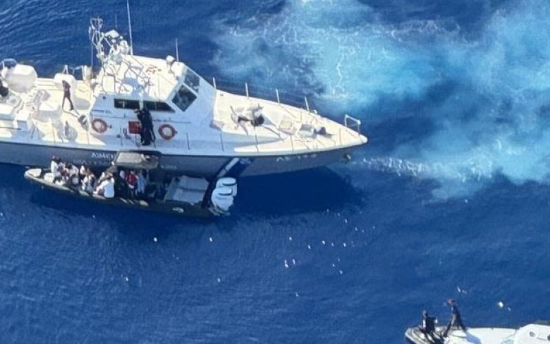 Λιμενικό: Ευρεία επιχείρηση καταδίωξης ταχύπλοου και ακινητοποίηση του στη νήσο Κέρο – «Σηκώθηκε» και ελικόπτερο