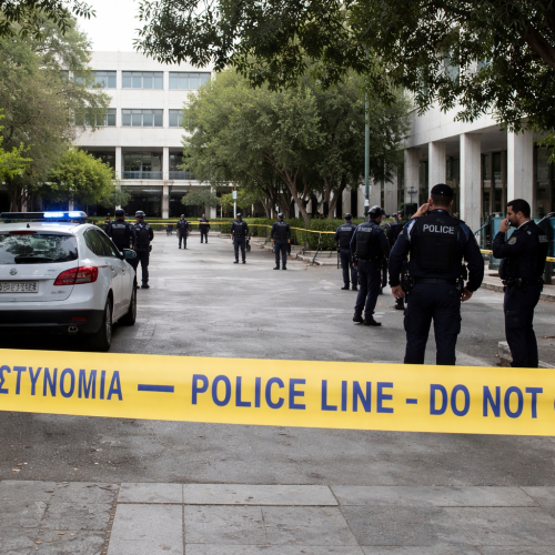 Ευελπίδων: Προειδοποίηση για βόμβα – Εκκενώθηκαν τα δικαστήρια