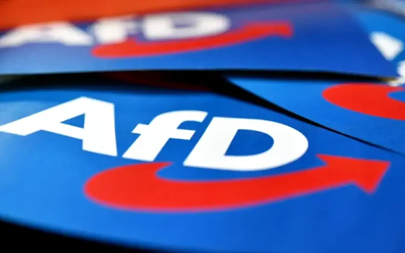 Η AfD εκτοξεύεται στο 29% και διευρύνει τη διαφορά της από τον συνασπισμό Μερτς
