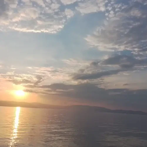 Γενικά αίθριος καιρός την Παρασκευή – Σχετικά υψηλές για την εποχή θερμοκρασίες