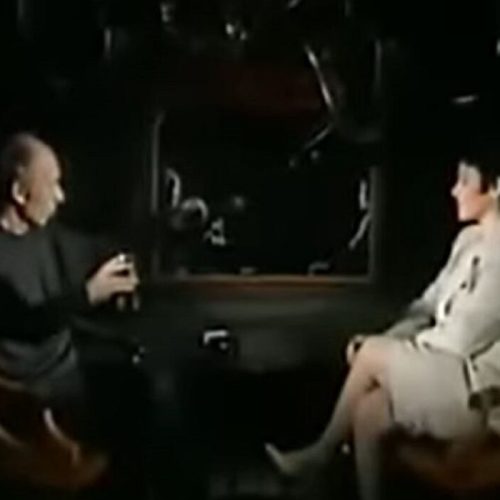 Άκης Πάνου: «Έφυγε» στις 7 Απριλίου 2000 – Η μυθική συνέντευξη στη Μαλβίνα Κάραλη