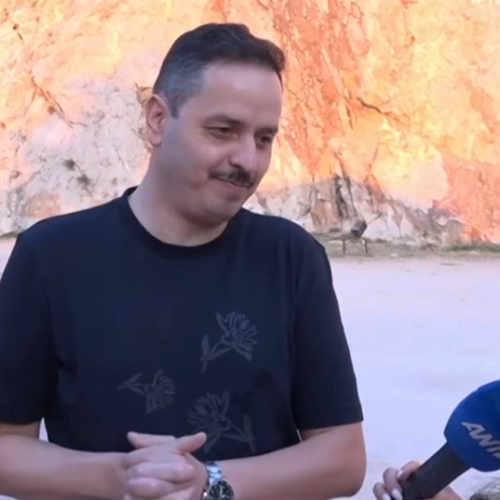Αλέξανδρος Τσουβέλας: «Έχασα δικούς μου λίγο πριν βγω στη σκηνή»