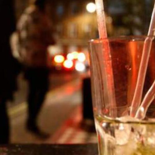 Εύβοια: 17χρονος κατανάλωσε βότκα και κρασί στο σχολείο και λιποθύμησε