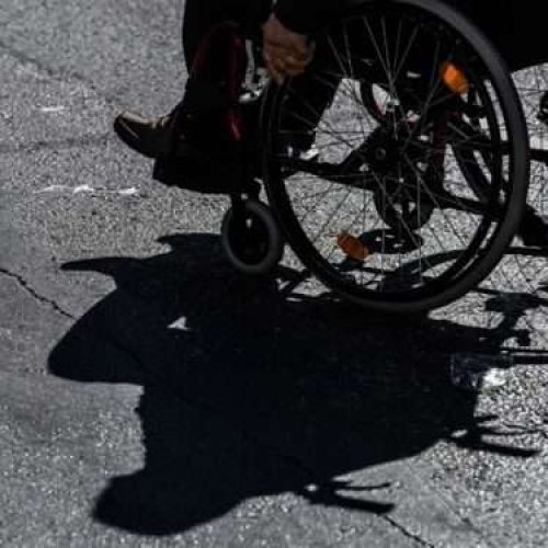 «ΤΡΑΓΙΚΗ ΑΔΙΚΙΑ» – Επιδόματα βαριάς αναπηρίας χάνονται μέσα σε γραφειοκρατικά κενά