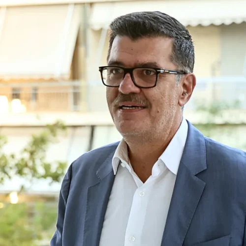 ΔΕΙΤΕ ΤΟ ΠΟΘΕΝ ΕΣΧΕΣ ΤΟΥ ΠΑΤΣΗ ΠΟΥ ΡΟΥΦΗΞΕ ΤΟ ΑΙΜΑ ΤΩΝ ΕΛΛΗΝΩΝ ΜΕ ΤΑ ΚΟΚΚΙΝΑ ΔΑΝΕΙΑ ΤΗΝ ” ΕΒΓΑΛΕ ” ΛΑΔΙ ΚΑΙ ΣΤΟ ΔΙΚΑΣΤΗΡΙΟ