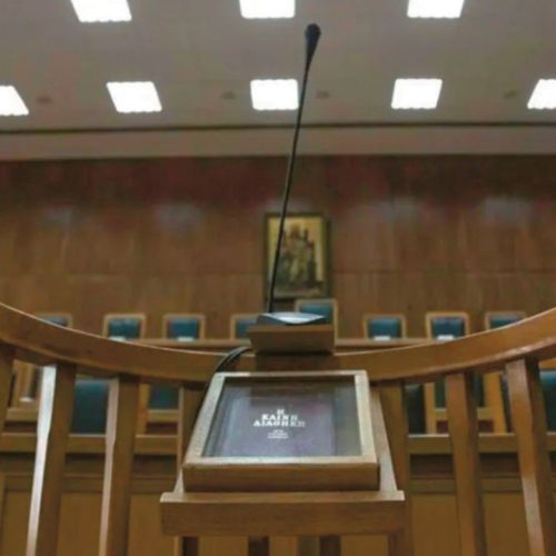 Θεσσαλονίκη: 10 μήνες φυλάκιση σε εκπαιδευτικό που παραβίασε τα μέτρα Covid – πήγε στο σχολείο χωρίς self test