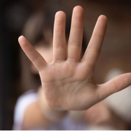 Σοκ στην Πάτρα: 25χρονη κατήγγειλε ότι βιάστηκε σε συνάντηση με τον πρώην σύζυγο