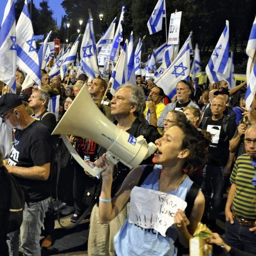«Χιλιάδες» στους δρόμους του Ισραήλ για την «επιστροφή των ομήρων»