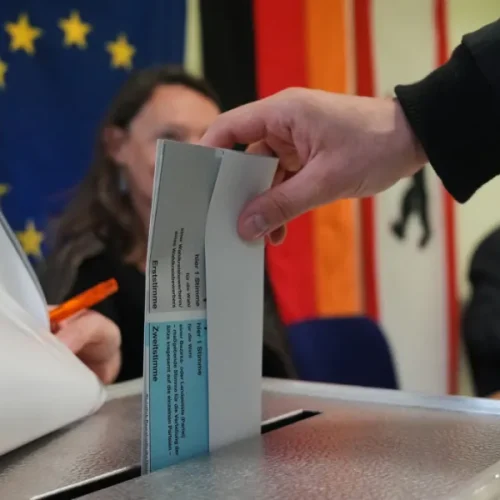 Πολιτικός σεισμός στη Γερμανία