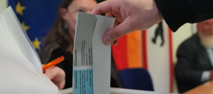 Πολιτικός σεισμός στη Γερμανία