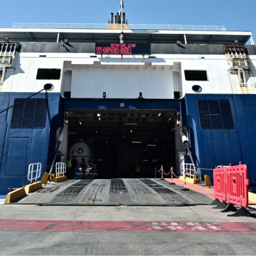 Blue Star Chios: Έλεγχος μετά τον θάνατο του 20χρονου ναυτικού – Πόρτα και συναγερμός λειτουργούσαν κανονικά