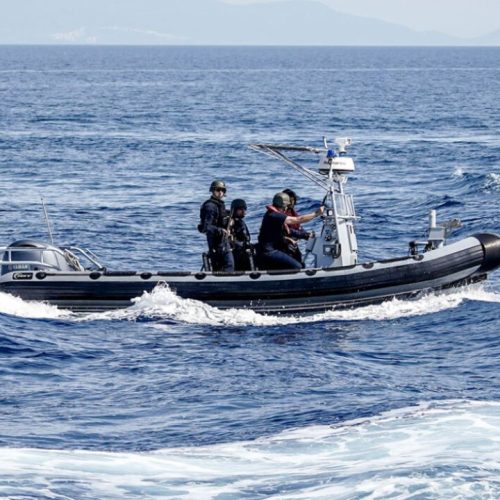 Τραγωδία στη Λέσβο: Νεκρή γυναίκα σε ναυάγιο ανοιχτά της Μυτιλήνης – Διασώθηκαν 17 μετανάστες