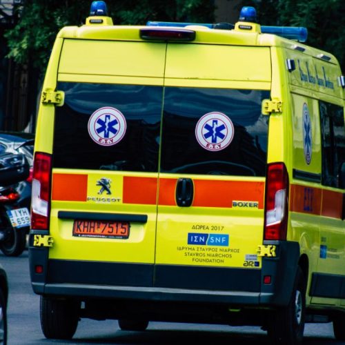 Φονική σύγκρουση στην Κυψέλη: Ένας νεκρός από τροχαίο μεταξύ ΙΧ και μηχανής