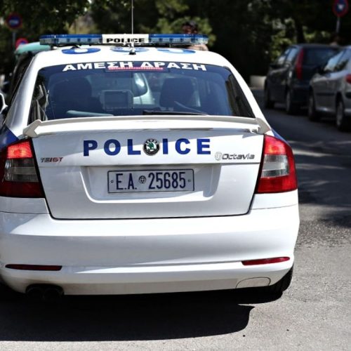 Σοκ στη Νέα Μάκρη: Έμπορος ναρκωτικών συνελήφθη με κοκαΐνη, κάνναβη και 43.000 ευρώ