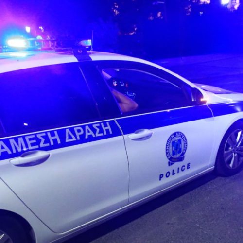 Φωτιά σε αντιπροσωπεία αυτοκινήτων στον Βύρωνα – Εμπρηστική επίθεση στην Αττική