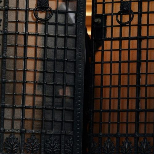 Κυβέρνηση σε πανικό μπροστά στο Μνημείο, αυτογκόλ με την απαγόρευση διαδηλώσεων