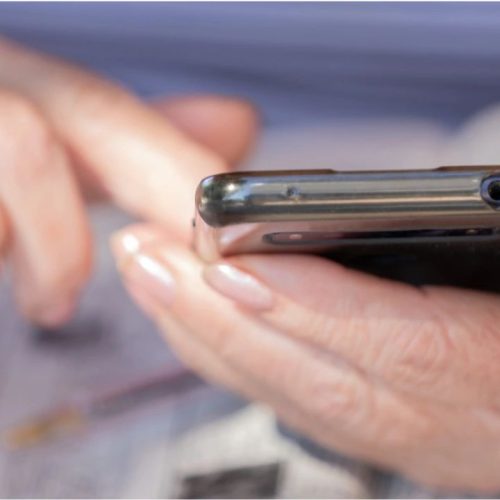 «Κλέφτες κι αστυνόμοι» στο Χαλάνδρι: Έστησαν διπλή τηλεφωνική απάτη και άρπαξαν πάνω από 500.000 ευρώ!
