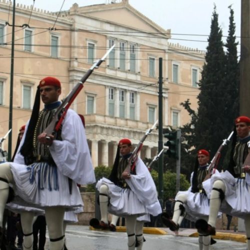 28η Οκτωβρίου: Πώς θα είναι ο καιρός για παρελάσεις και εκδρομές – Τι δείχνουν τα προγνωστικά