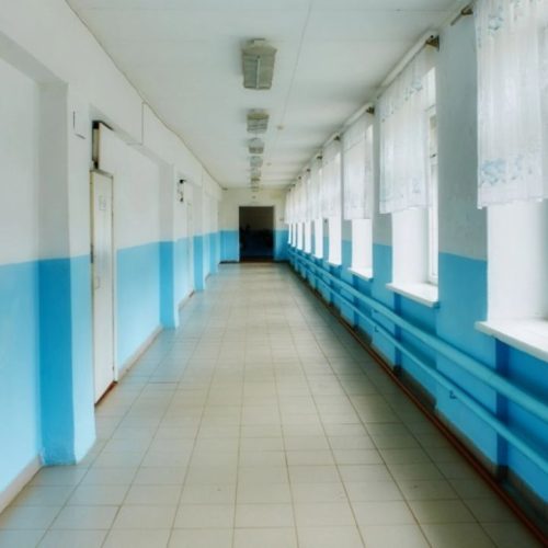 Σοκ στη Χαλκίδα: Μαθήτρια παθαίνει ηλεκτροπληξία προσπαθώντας να ανάψει το φως στο σχολείο