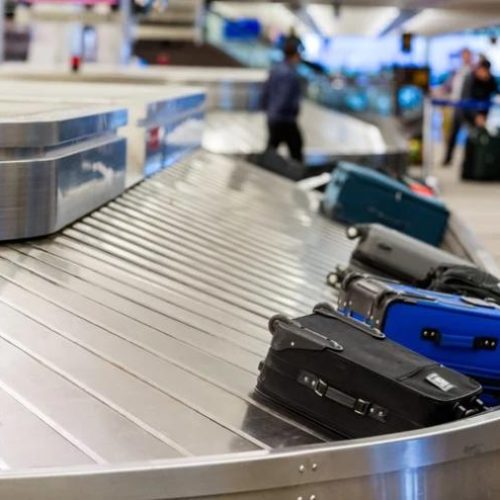 «Ελ. Βενιζέλος»: 67χρονος και 42χρονος έκλεβαν αποσκευές επιβατών