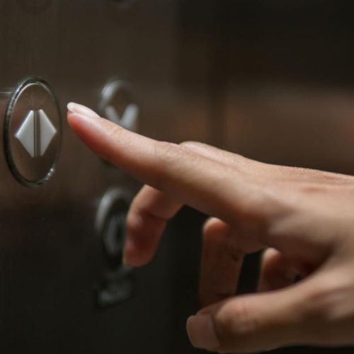 Λήγει σήμερα η προθεσμία απογραφής των ασανσέρ
