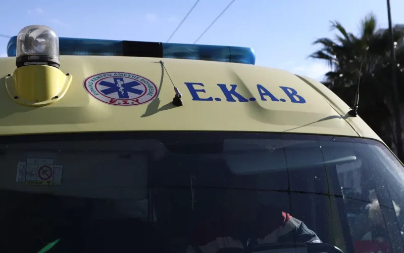 Σοβαρό τροχαίο με γουρούνα και τουριστικό λεωφορείο στη Ζάκυνθο – Ένας τραυματίας σε κρίσιμη κατάσταση