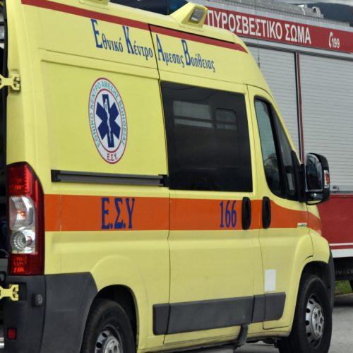 Πάτρα: ΙΧ «καρφώθηκε» σε φορτηγό – Τραυματίστηκε έγκυος