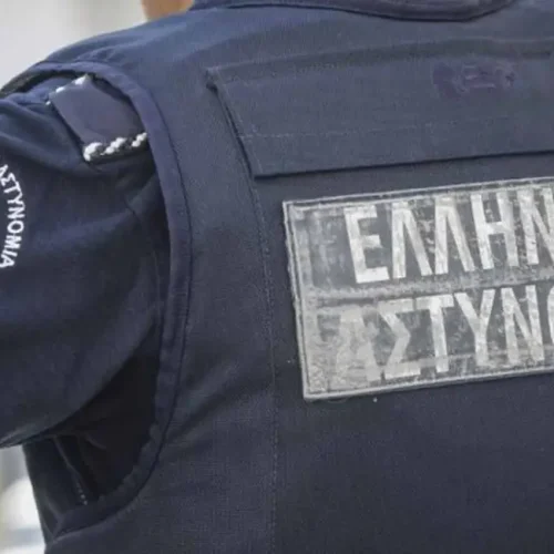 ΑΠΟΚΑΛΥΨΗ-ΣΟΚ ΑΠΟ ΤΟ BBC: «ΜΙΣΘΟΦΟΡΟΙ ΜΕΤΑΝΑΣΤΕΣ» ΜΕ ΚΟΥΚΟΥΛΕΣ ΣΤΙΣ ΕΠΙΧΕΙΡΗΣΕΙΣ ΤΗΣ ΕΛ.ΑΣ. – ΟΙ ΚΑΤΑΓΓΕΛΙΕΣ ΓΙΑ ΒΙΑΣΜΟΥΣ ΚΑΙ ΚΑΚΟΠΟΙΗΣΕΙΣ