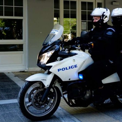 Άρτα: Σκηνοθέτησε την απαγωγή του για να αποσπάσει 3.200 ευρώ – Δύο συλλήψεις