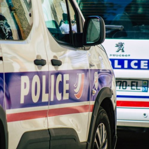 Αυτοκίνητο έπεσε σε πλήθος – «Αλλαχου Ακμπαρ» φώναζε ο δράστης