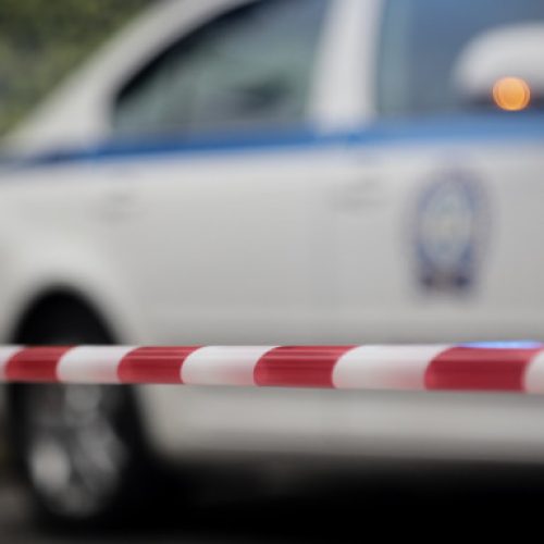 Σαλαμίνα: Ξεψύχησε ψέλνοντας το «Πάτερ Ημών» η 75χρονη που την σκότωσε η νύφη της