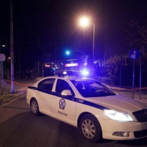 Τα σαΐνια του Χρυσοχοΐδη έκαναν και πάλι το θαύμα τους: Συνέλαβαν για οπλοκατοχή παρέα εφήβων που κρατούσαν ψεύτικα σπαθιά