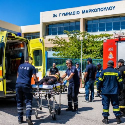 Σοβαρό εργατικό ατύχημα σε σχολείο: Εργαζόμενος έπεσε από ταράτσα