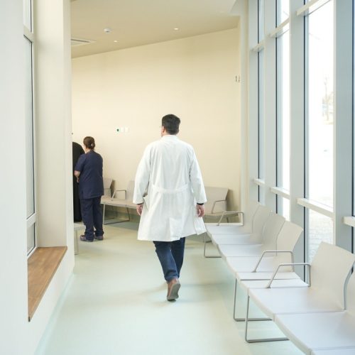 ΣΥΝΕΛΗΦΘΗ 38ΧΡΟΝΟΣ ΓΙΑ ΕΠΙΘΕΤΙΚΗ ΣΥΜΠΕΡΙΦΟΡΑ ΣΤΑ ΕΠΕΙΓΟΝΤΑ ΝΟΣΟΚΟΜΕΙΟΥ ΣΤΗ ΘΕΣΣΑΛΟΝΙΚΗ