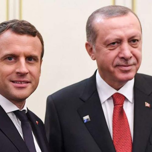 Τί «είπαν» τηλεφωνικά Μακρόν-Ερντογάν
