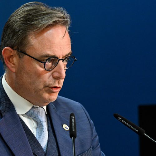 Το Βέλγιο Καταδικάζει το Σχέδιο της ΕΕ για Κλοπή των Παγωμένων Ρωσικών Περιουσιακών Στοιχείων για την Ουκρανία